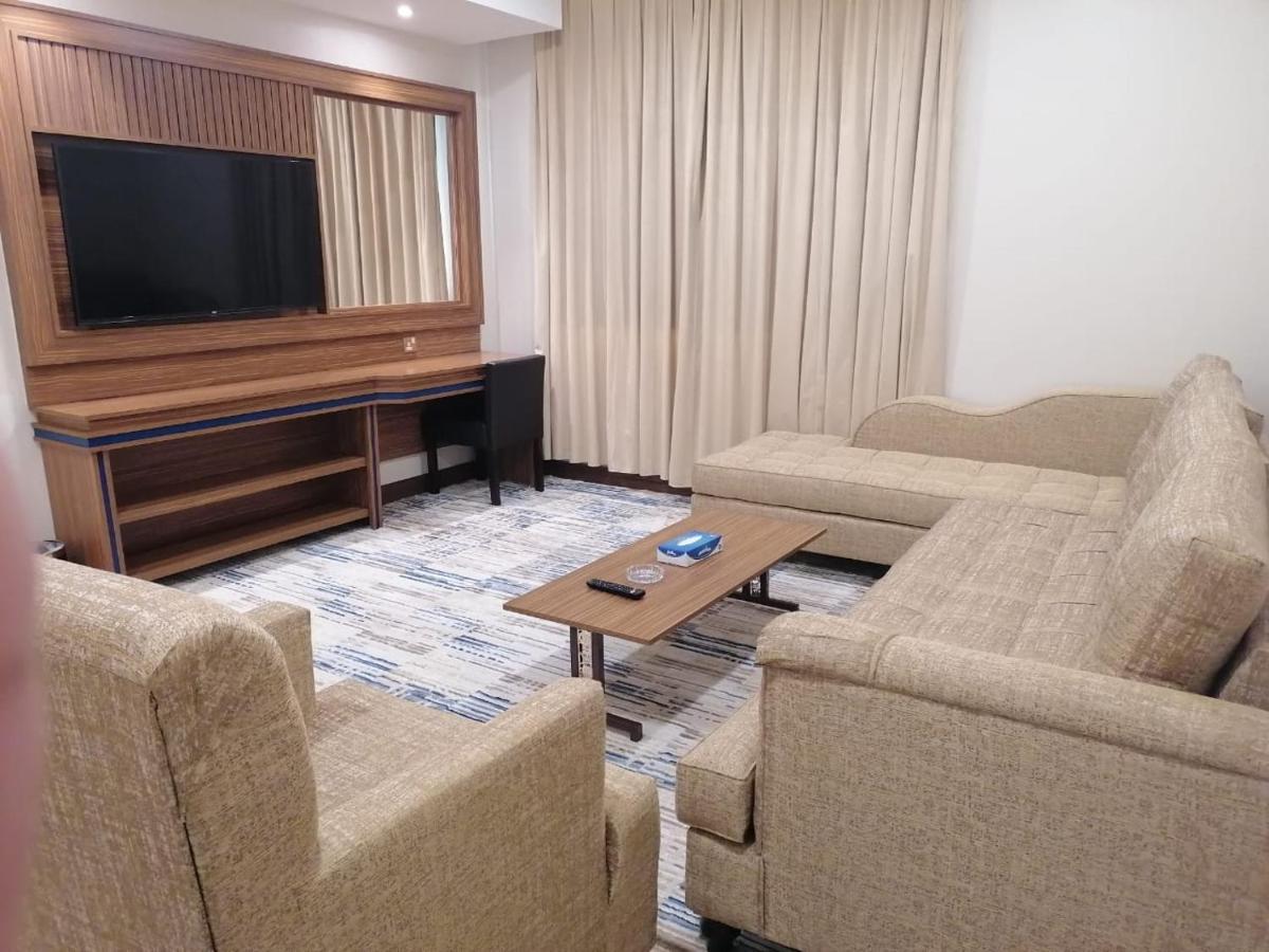 Oriental Residence ダンマーム エクステリア 写真